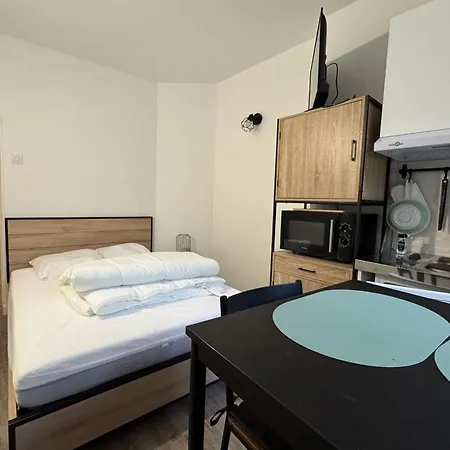 Apartment Charming In The Center